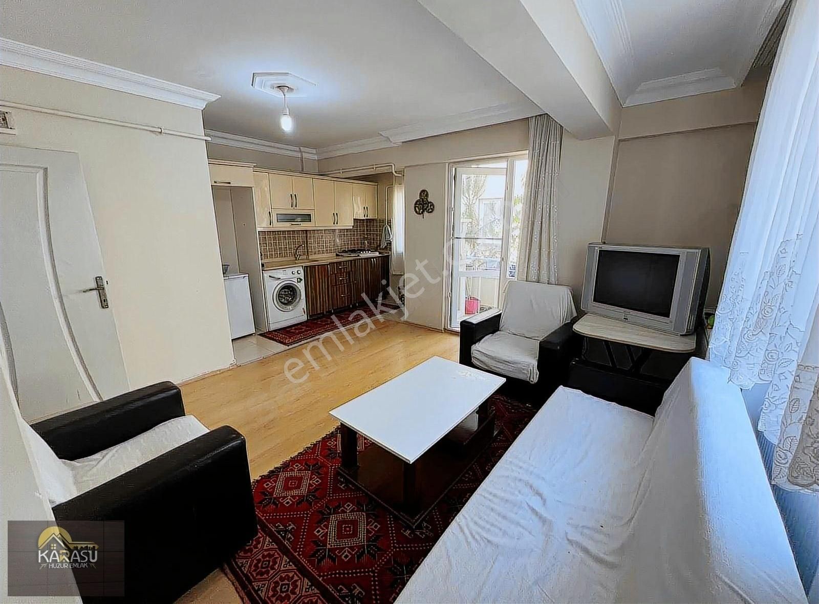 Karasu Aziziye Mahallesinde Geniş M2li 2+1 Eşyalı Daire - Görsel 13