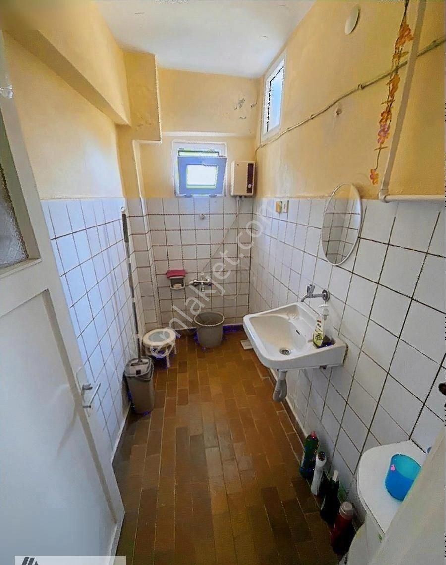 Muhteşem Deniz Manzaralı 3 Katlı Satılık Müstakil Villa - Görsel 27