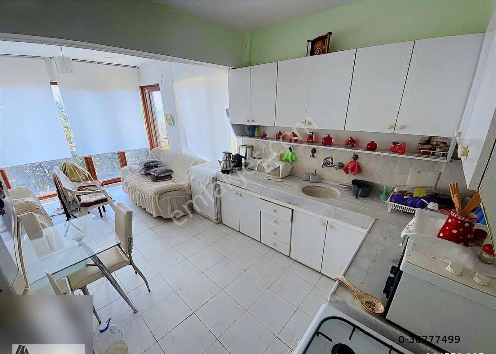 Muhteşem Deniz Manzaralı 3 Katlı Satılık Müstakil Villa - Görsel 25