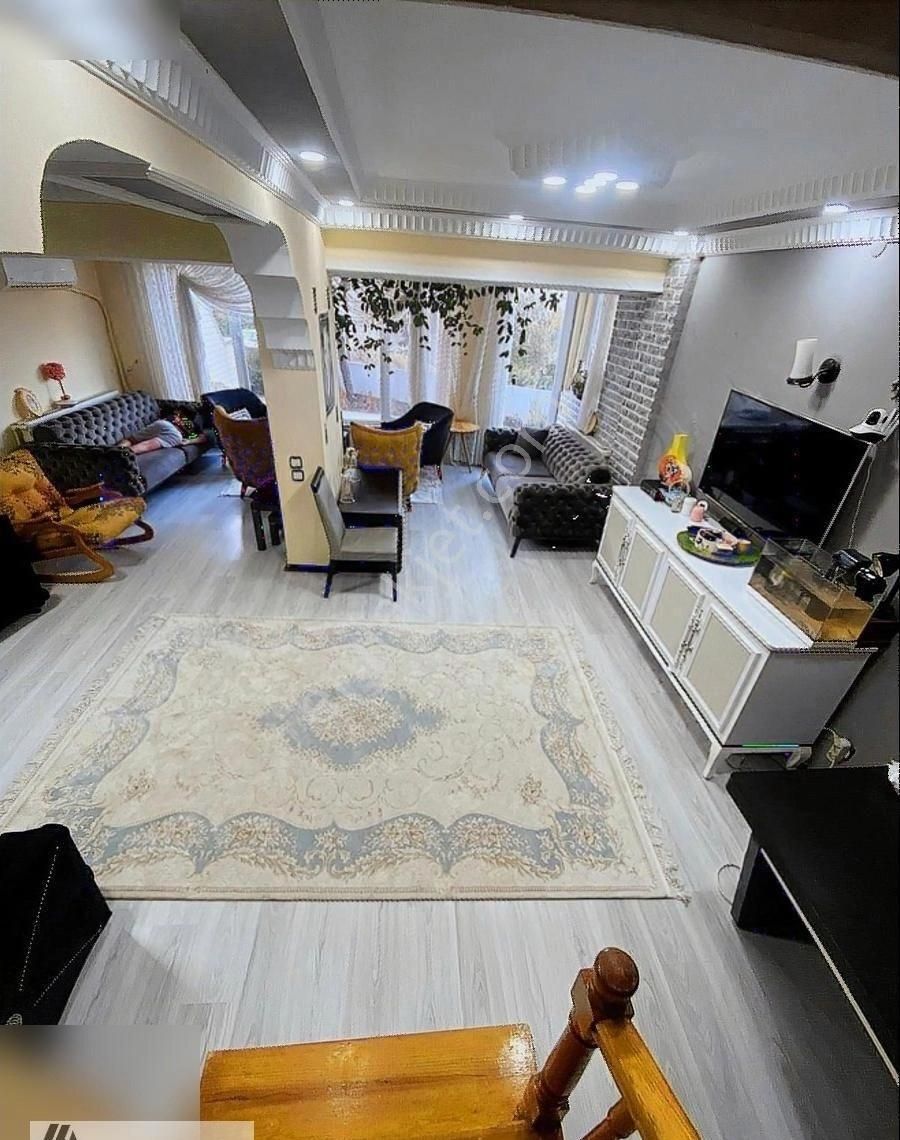 Hacı Yusuf Mah.250 M2 Deniz Manzaralı 4+1 Satılık Triplex Villa - Görsel 17