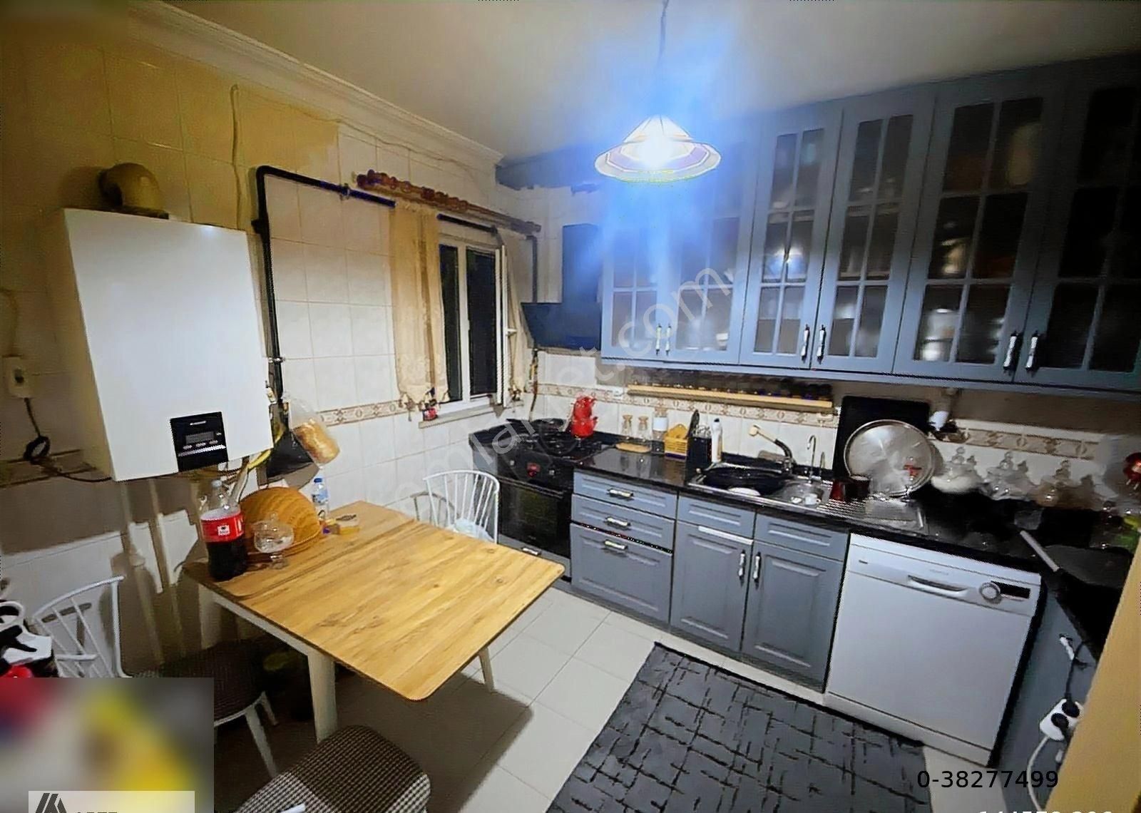 Hacı Yusuf Mah.250 M2 Deniz Manzaralı 4+1 Satılık Triplex Villa - Görsel 10