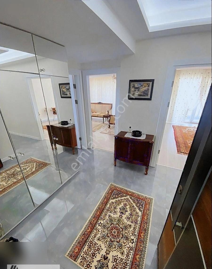 Paşakent'de 3+1 Ara Kat 140m2 Deniz Manzaralı 3 Balkonlu Satılık - Görsel 10