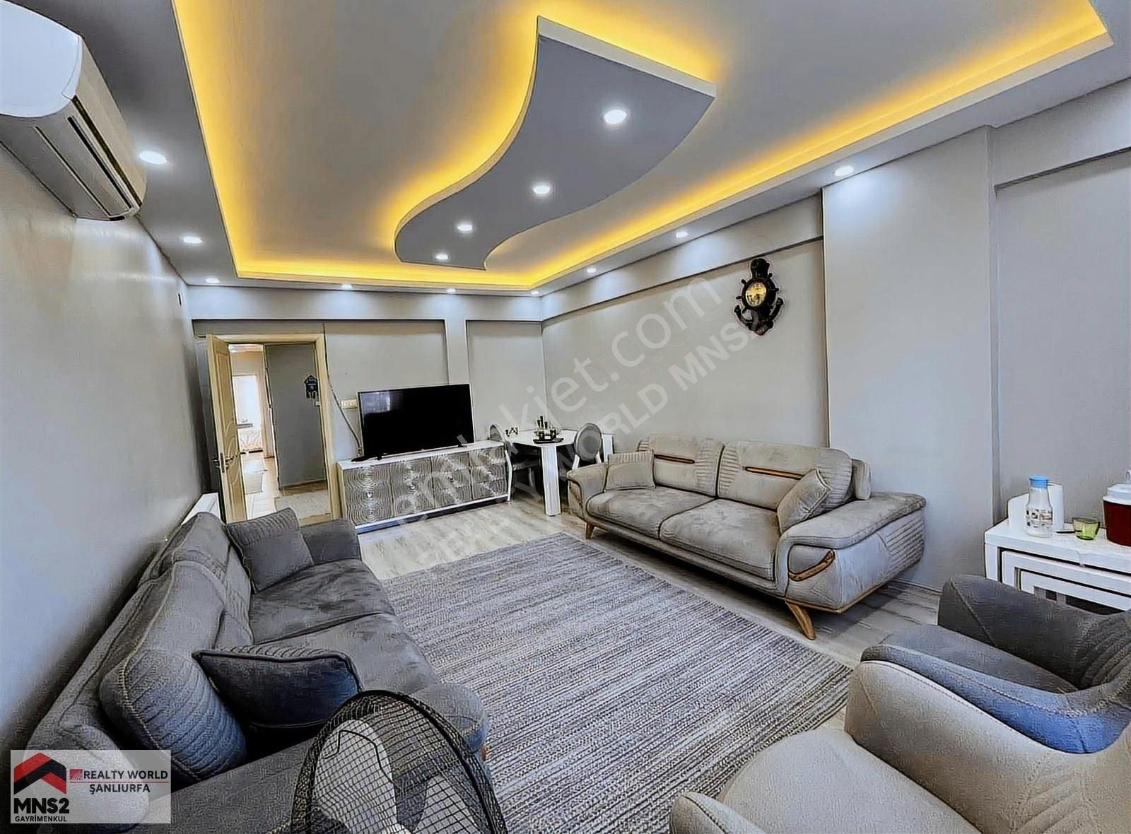 Realty World Mns2 Hasan Taşdemir'den Muhteşem Lokasyonda 3+1