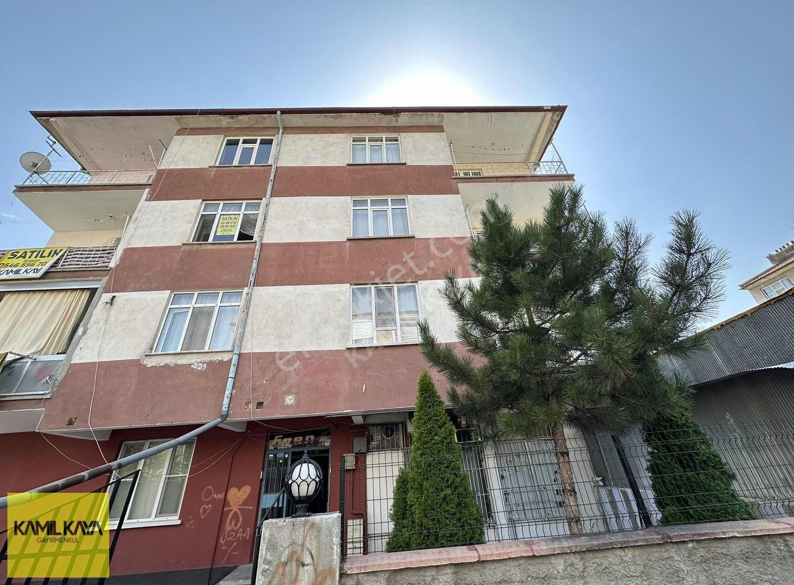 Kamil Kaya Gayrimenkul Den Işıklar Mah. Satılık 3+1 Daire