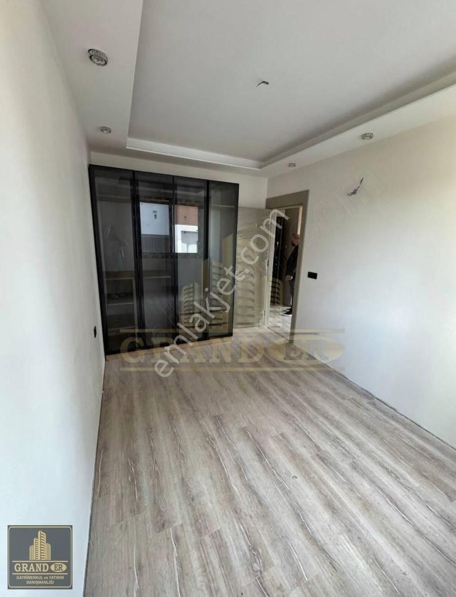 Yenişehir 50.yıl Mah.55 Metre Kare Geniş Ferah 1+1 Satılık Daire - Görsel 7