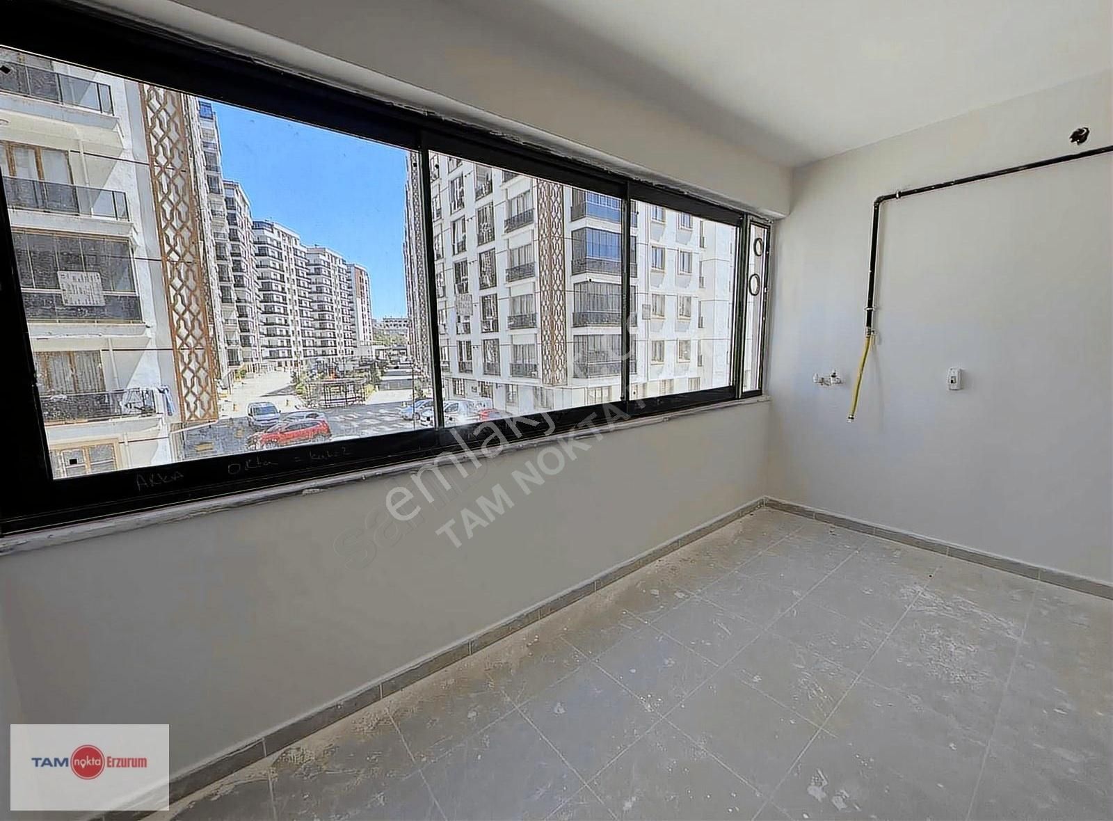 Tam Nokta Kent Gayrimenkulden 3+1 Oturuma Hazır Sıfır Lüks Daire - Görsel 12