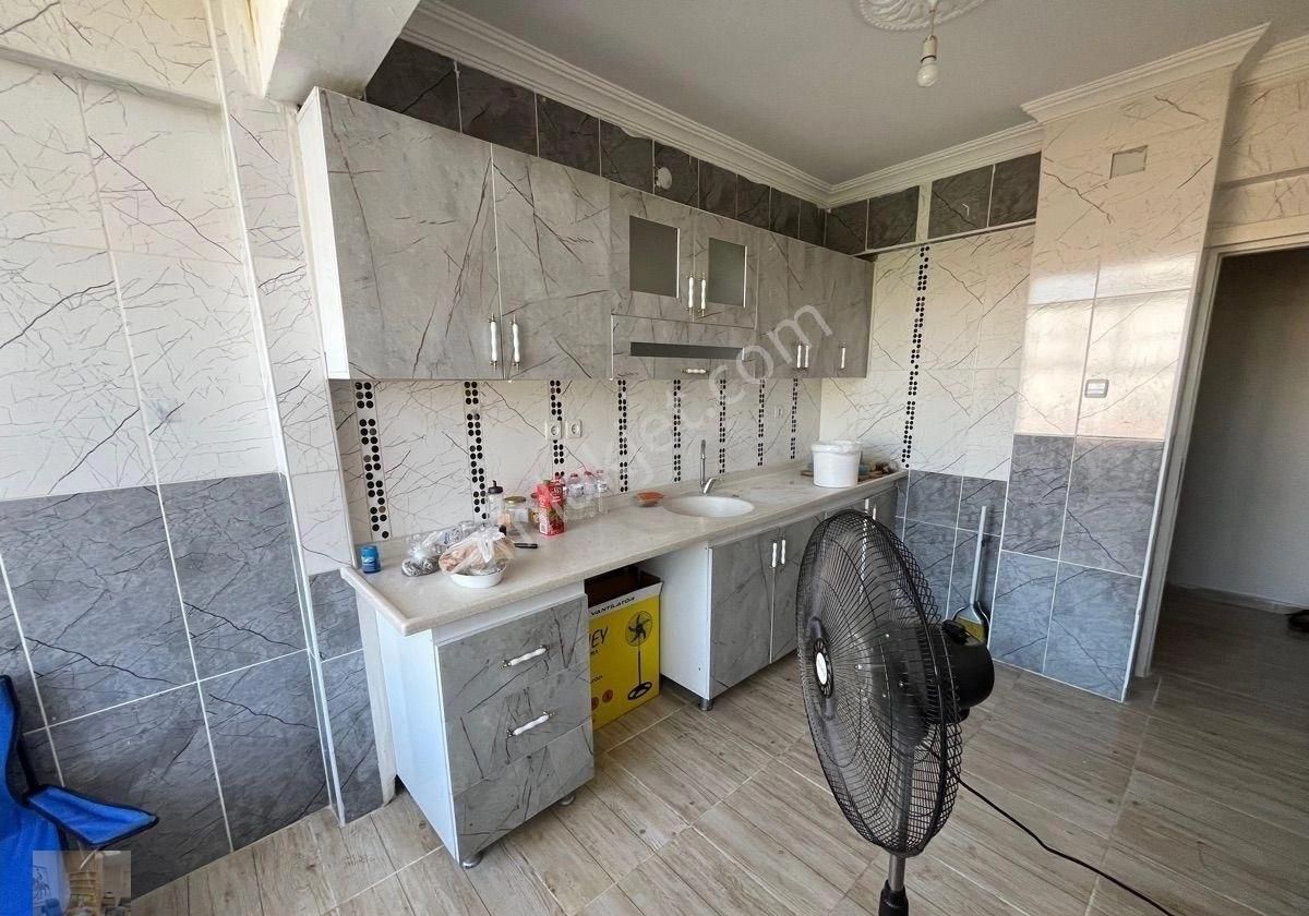 Mersin Akdeniz Silifke Caddesinde Satılık Daire
