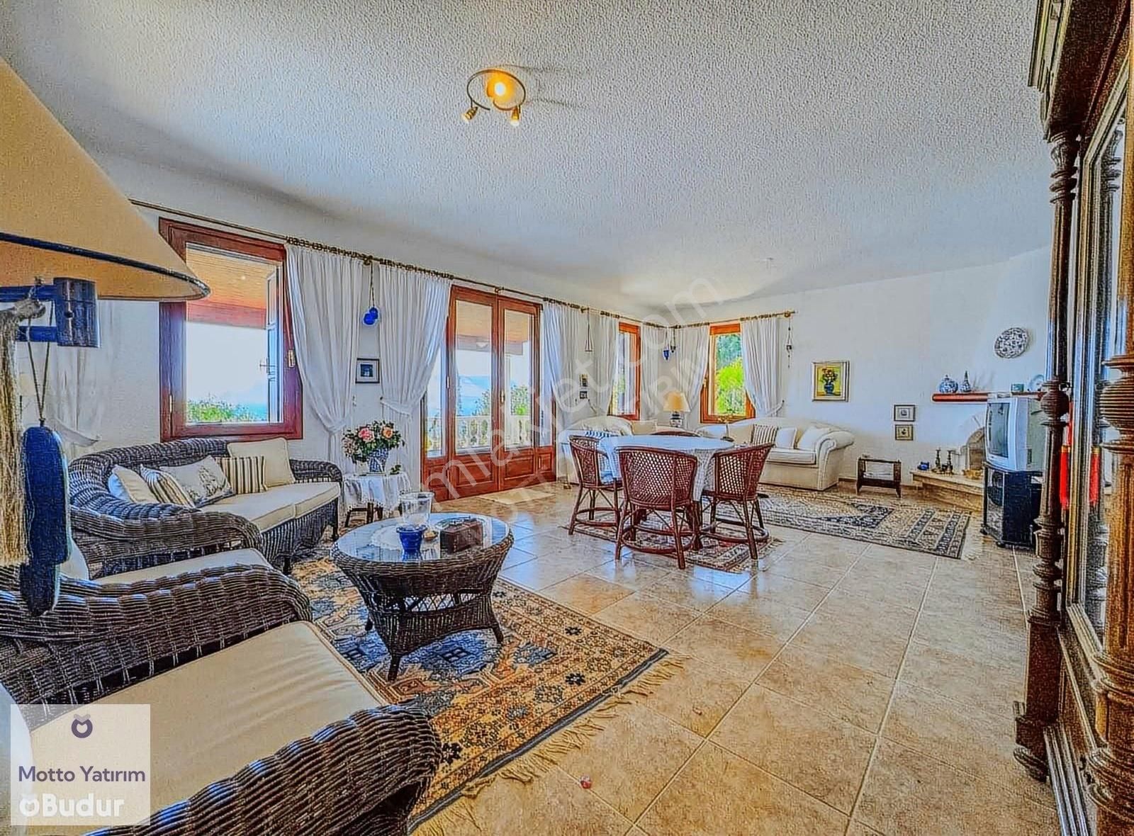 Obudur Motto Yatırımdan Özel Plajlı Denize Sıfır Villa - Görsel 11