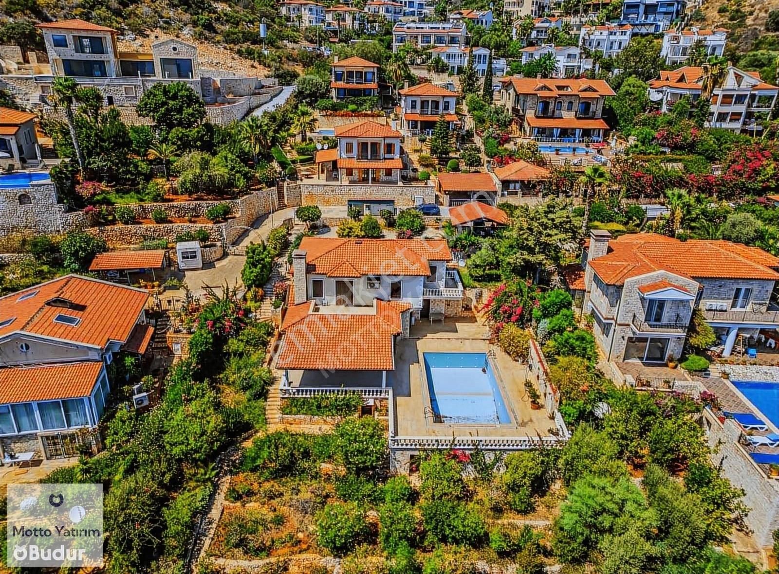 Obudur Motto Yatırımdan Özel Plajlı Denize Sıfır Villa - Görsel 26