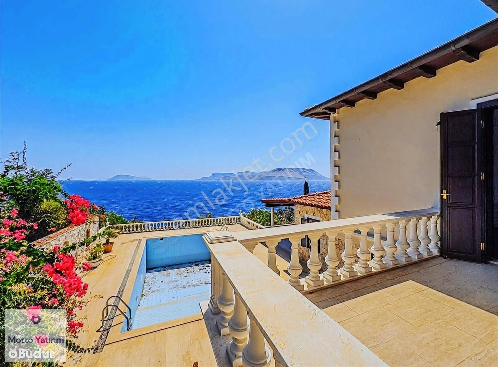 Obudur Motto Yatırımdan Özel Plajlı Denize Sıfır Villa - Görsel 9