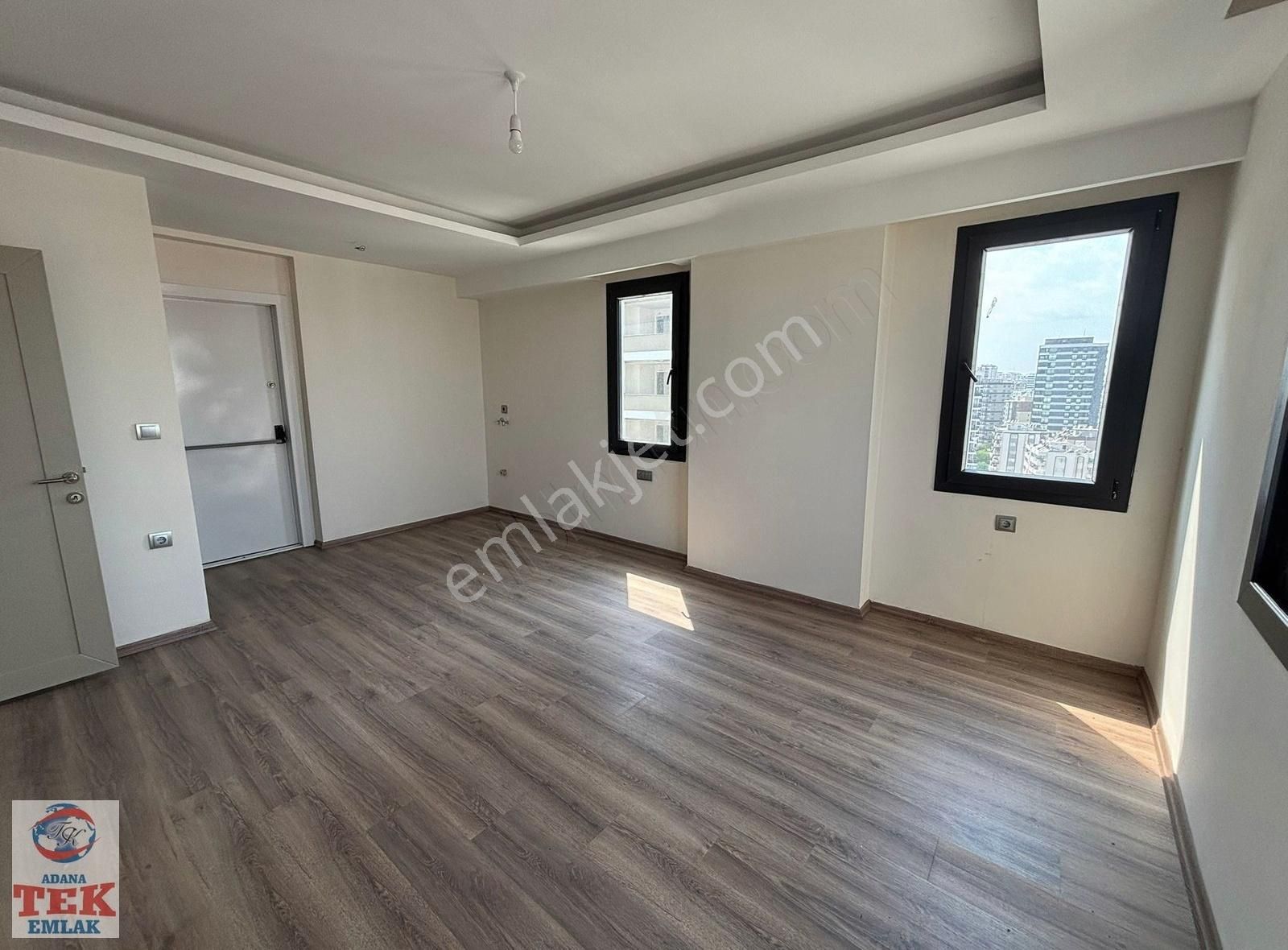 T.özal Bulvarında 0 Yaşında Modern Site İçi 3+1 Satılık Daire - Görsel 6