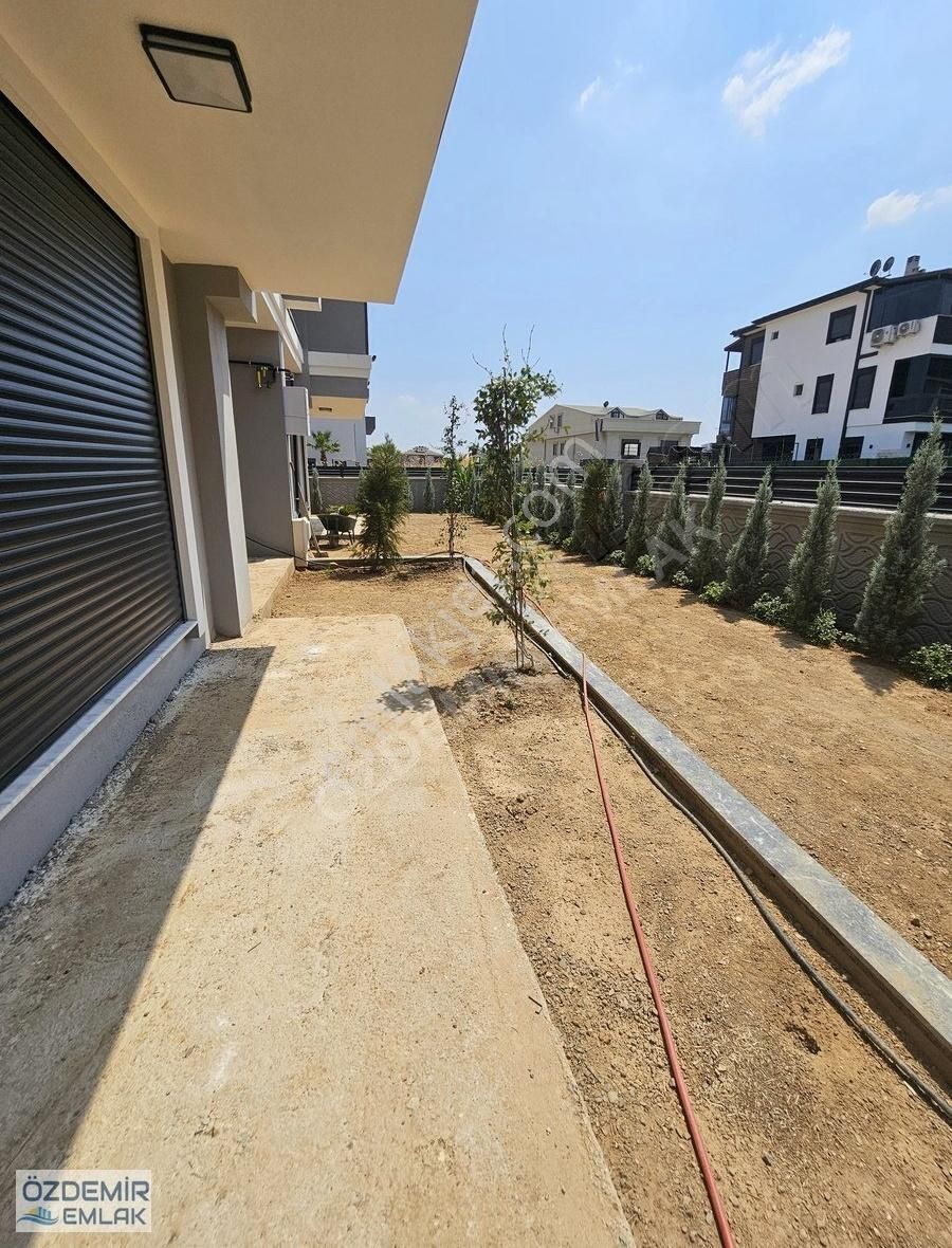 Yerden Isıtmalı Sıfır Satılık 4+1 Geniş Bahçeli Villalar - Görsel 21