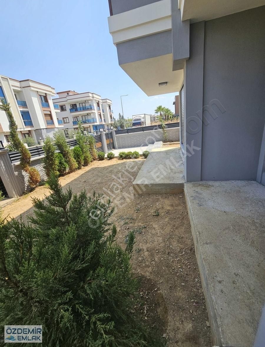 Yerden Isıtmalı Sıfır Satılık 4+1 Geniş Bahçeli Villalar - Görsel 27