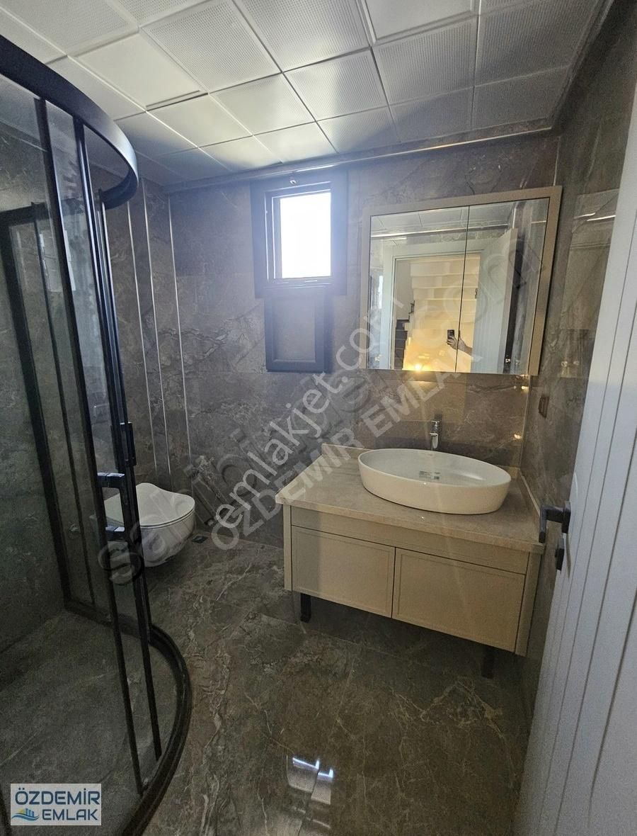 Yerden Isıtmalı Sıfır Satılık 4+1 Geniş Bahçeli Villalar - Görsel 19