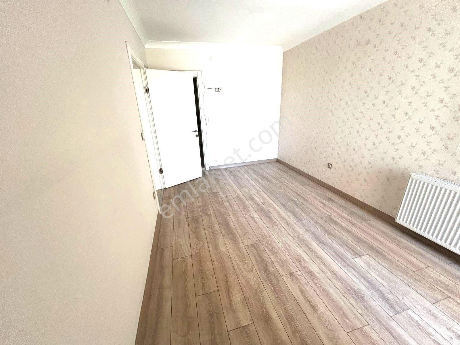 Yükselden Geniş 3+1 Ebeveyn Banyolu, Teraslı,cam Balkonlu Daire - Görsel 19