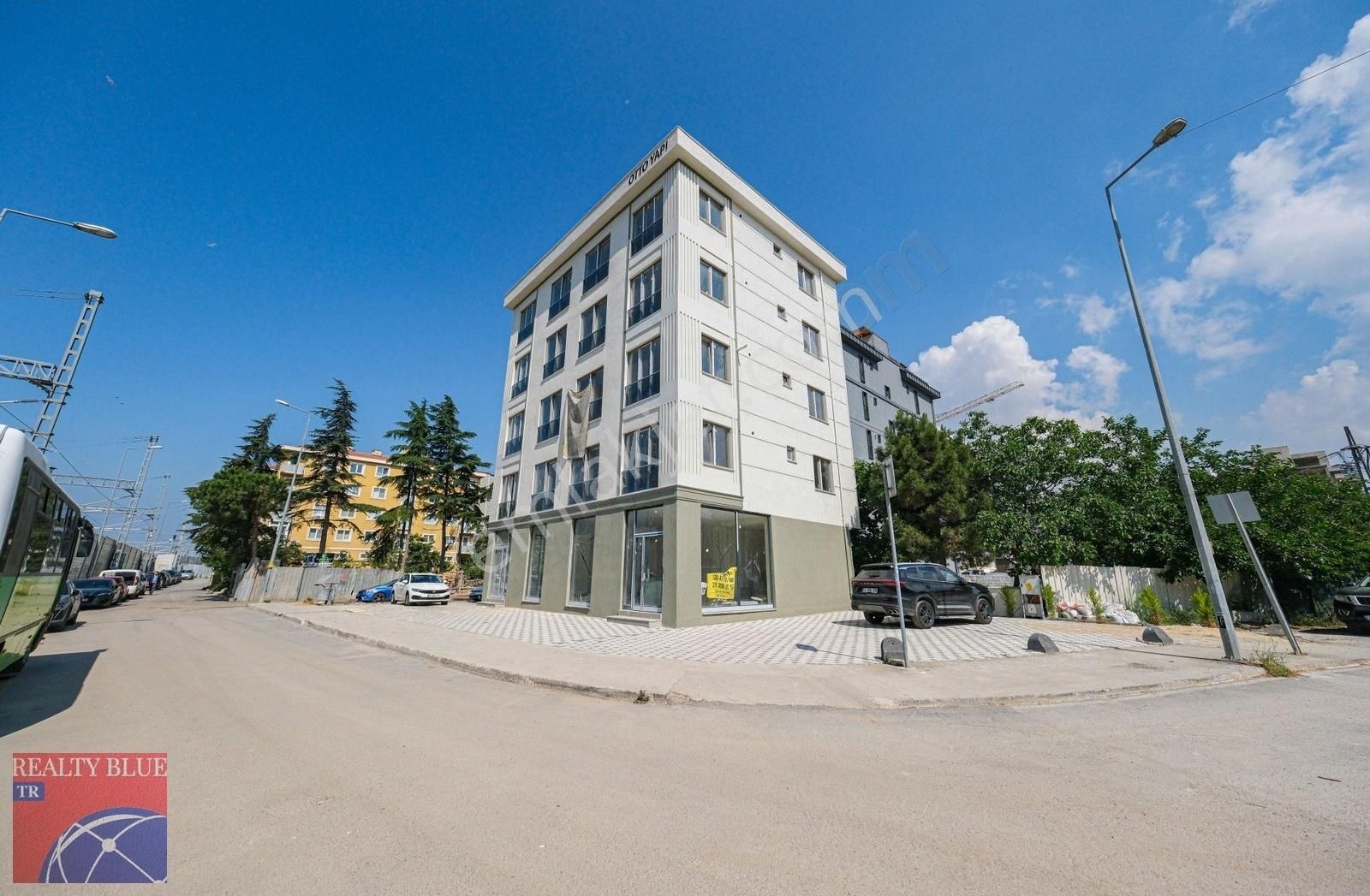 Sıfır Bina Yeni Pendik Bel. Komşu Marmry. 450m 1+1 Satılık 55m2