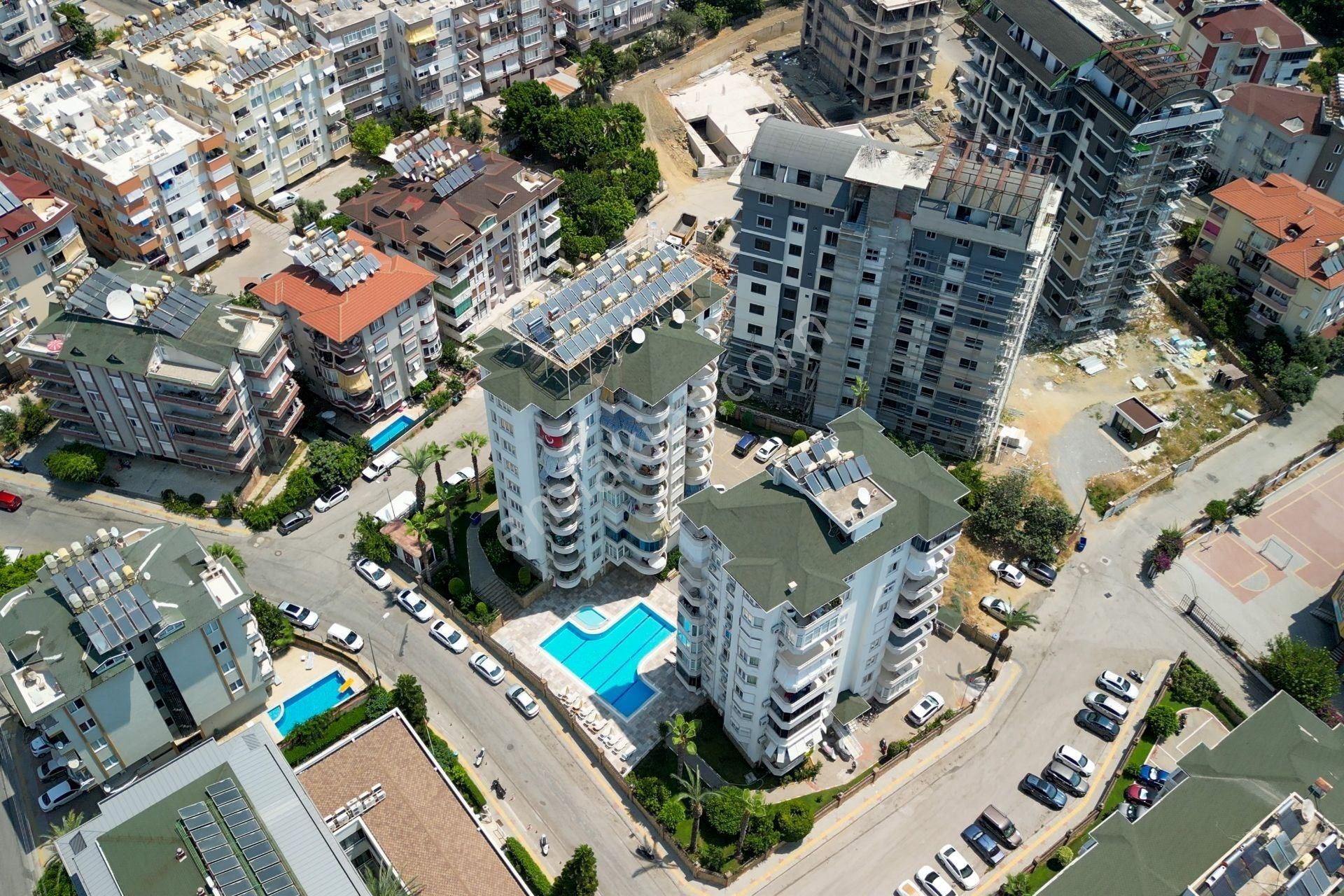 Alanya Damlataş’ta Denize Yakın Geniş 2+1 Eşyalı Daire