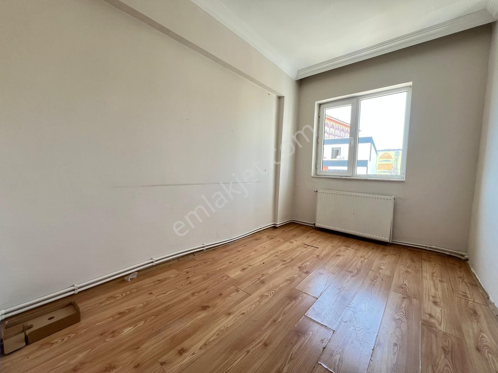 Engin Emlak'tan Güney Cephe Fatih Mah. Kilerli Geniş 3+1 Daire - Görsel 9