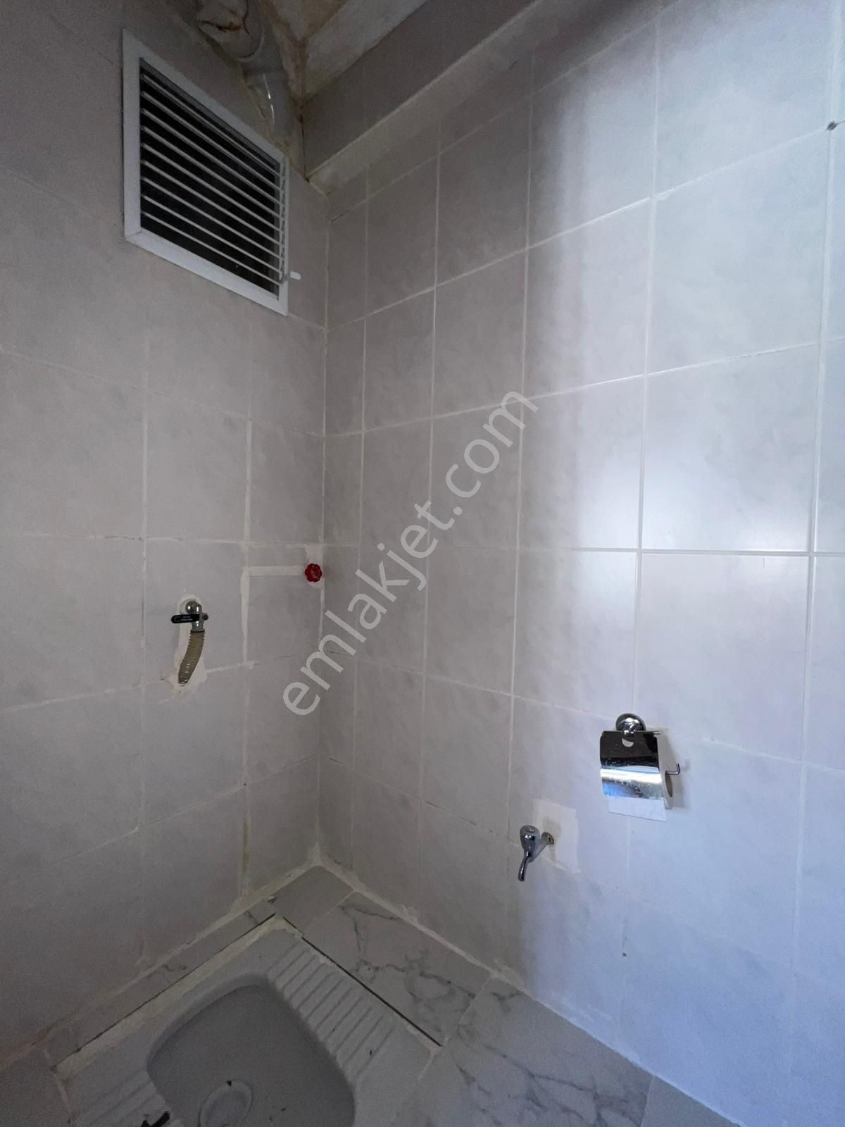 Engin Emlak'tan Güney Cephe Fatih Mah. Kilerli Geniş 3+1 Daire - Görsel 22