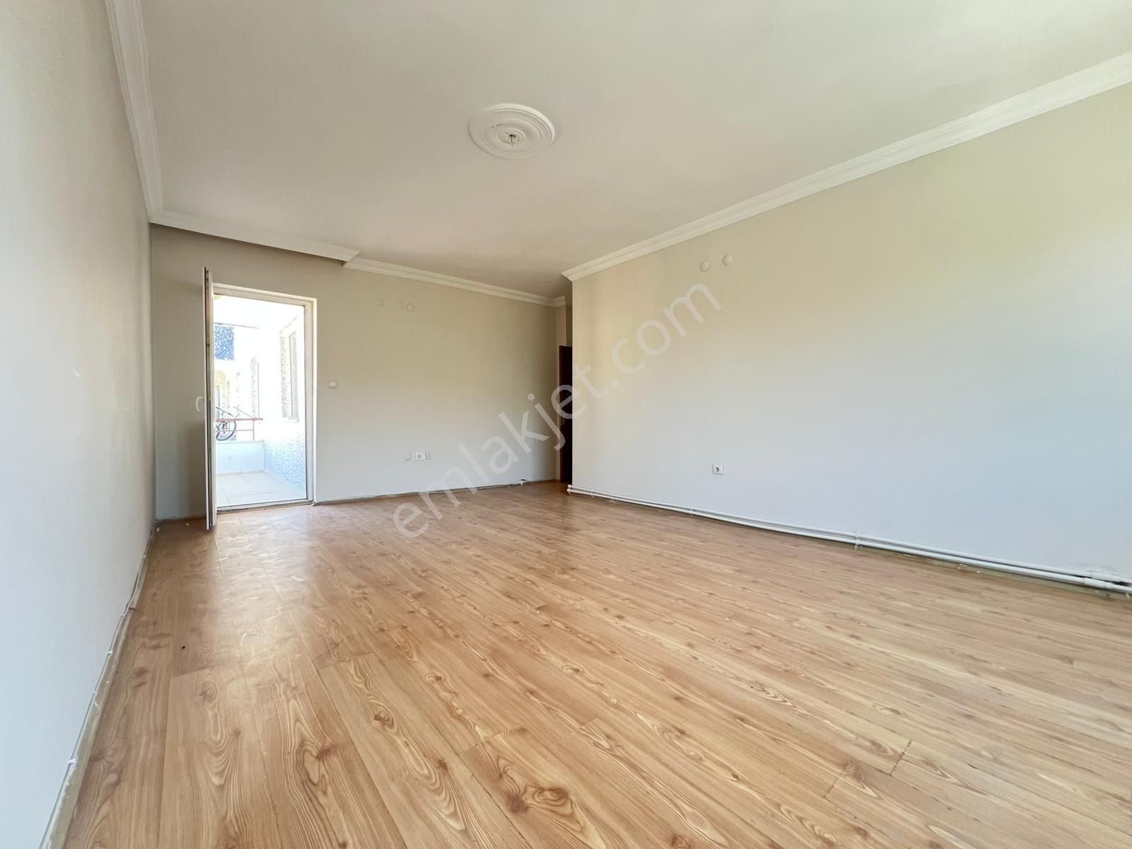 Engin Emlak'tan Güney Cephe Fatih Mah. Kilerli Geniş 3+1 Daire - Görsel 8