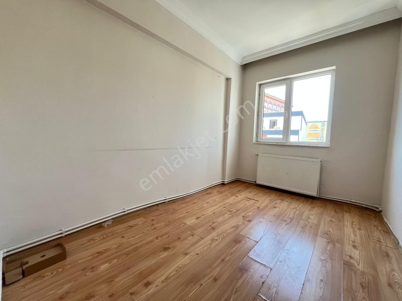 Engin Emlak'tan Güney Cephe Fatih Mah. Kilerli Geniş 3+1 Daire - Görsel 10