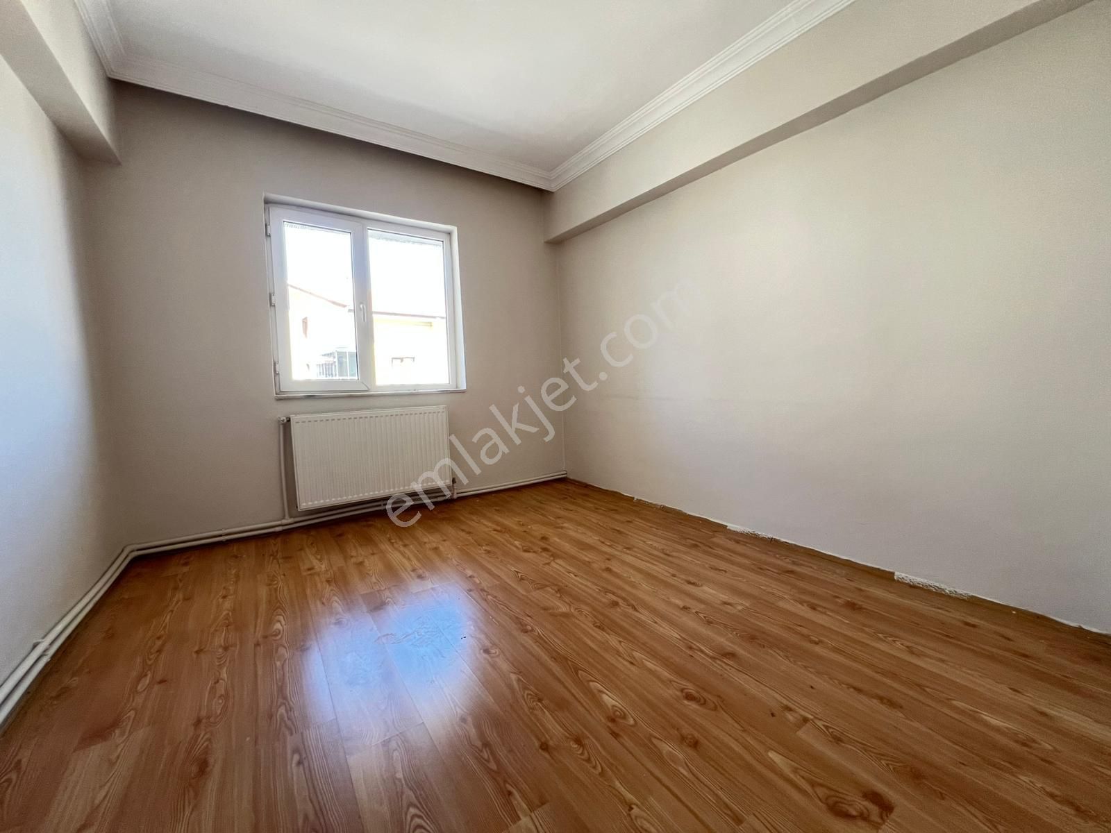 Engin Emlak'tan Güney Cephe Fatih Mah. Kilerli Geniş 3+1 Daire - Görsel 11