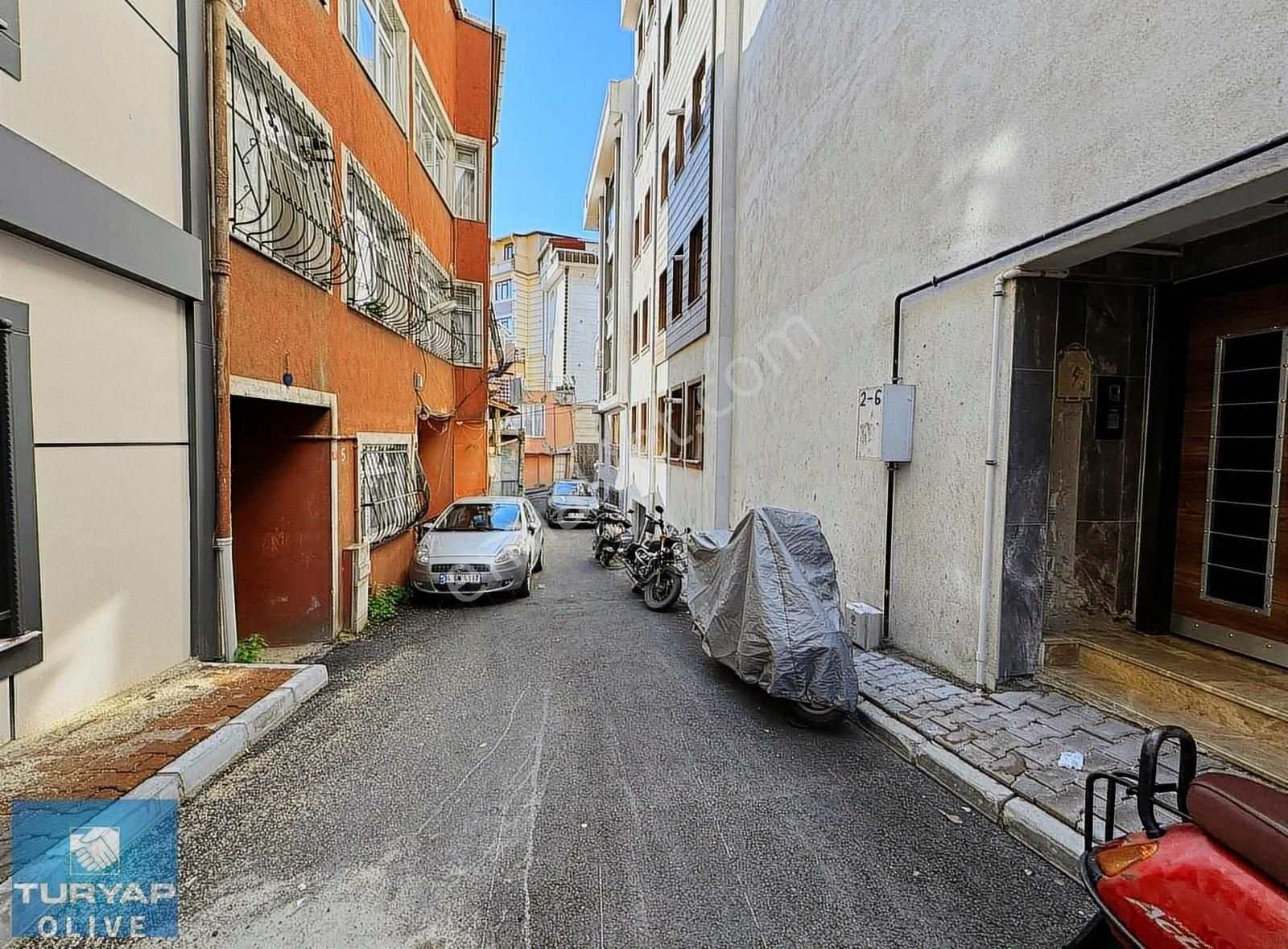 Eyüpsultan Pierloti Satılık Kat Mülkiyetli Daire