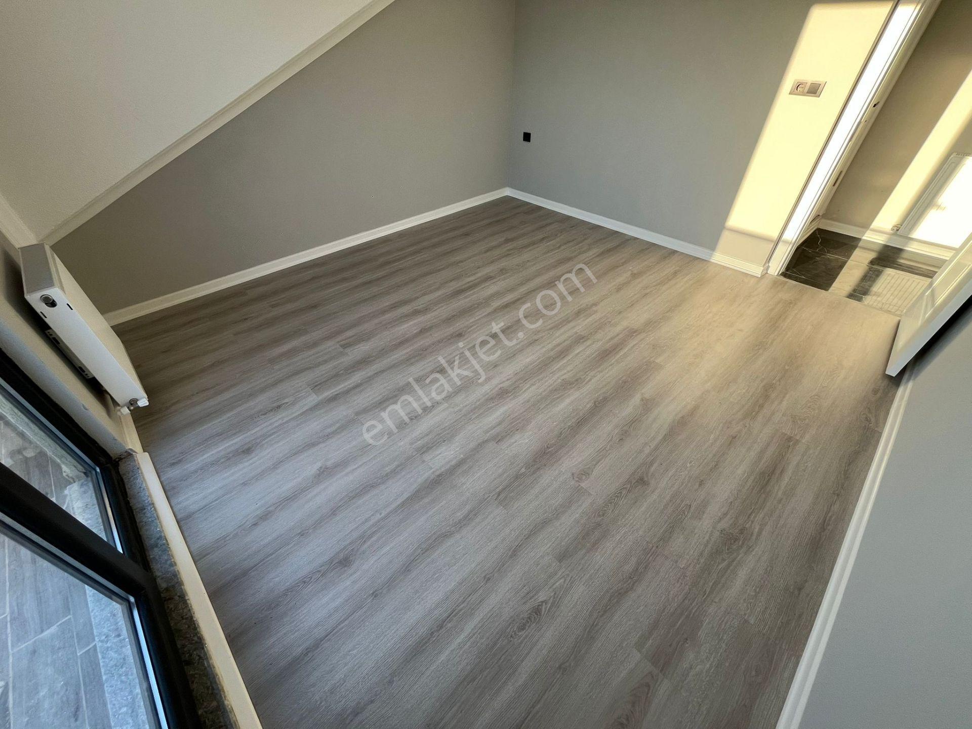 Müstakil Bahçeli Havuzlu Manzaralı 4+1 Villa - Görsel 26