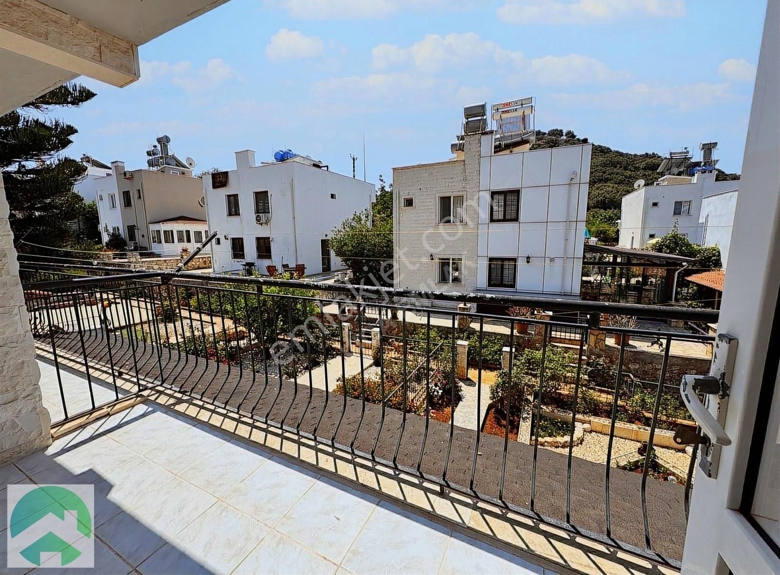 Viga Emlaktan Batı Akdeniz Sahil Sitesinde Dubleks Satılık Villa - Görsel 16