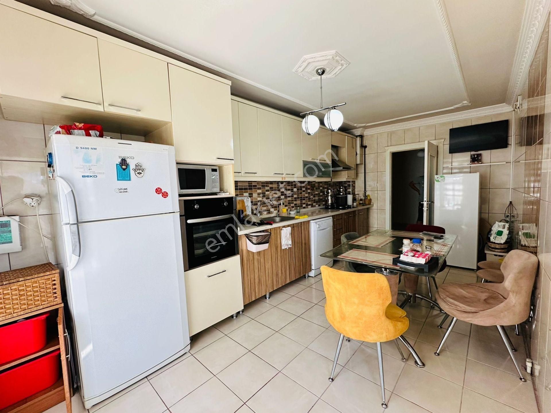 Battalgazi'de Hüseyin Güllü Ceylan Yakını Asansörlü Full Yapılı 3+1 Katta Satılık Daire !! - Görsel 2