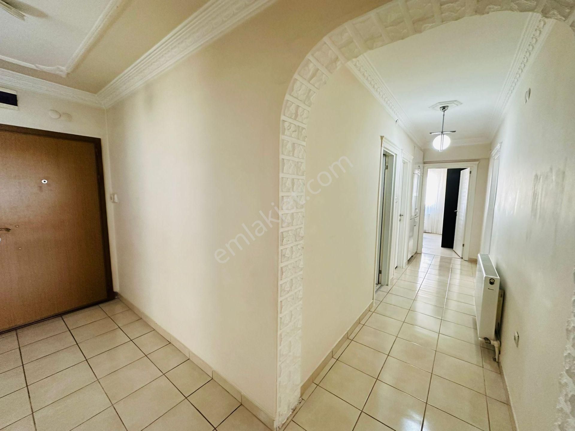 Battalgazi'de Hüseyin Güllü Ceylan Yakını Asansörlü Full Yapılı 3+1 Katta Satılık Daire !! - Görsel 14