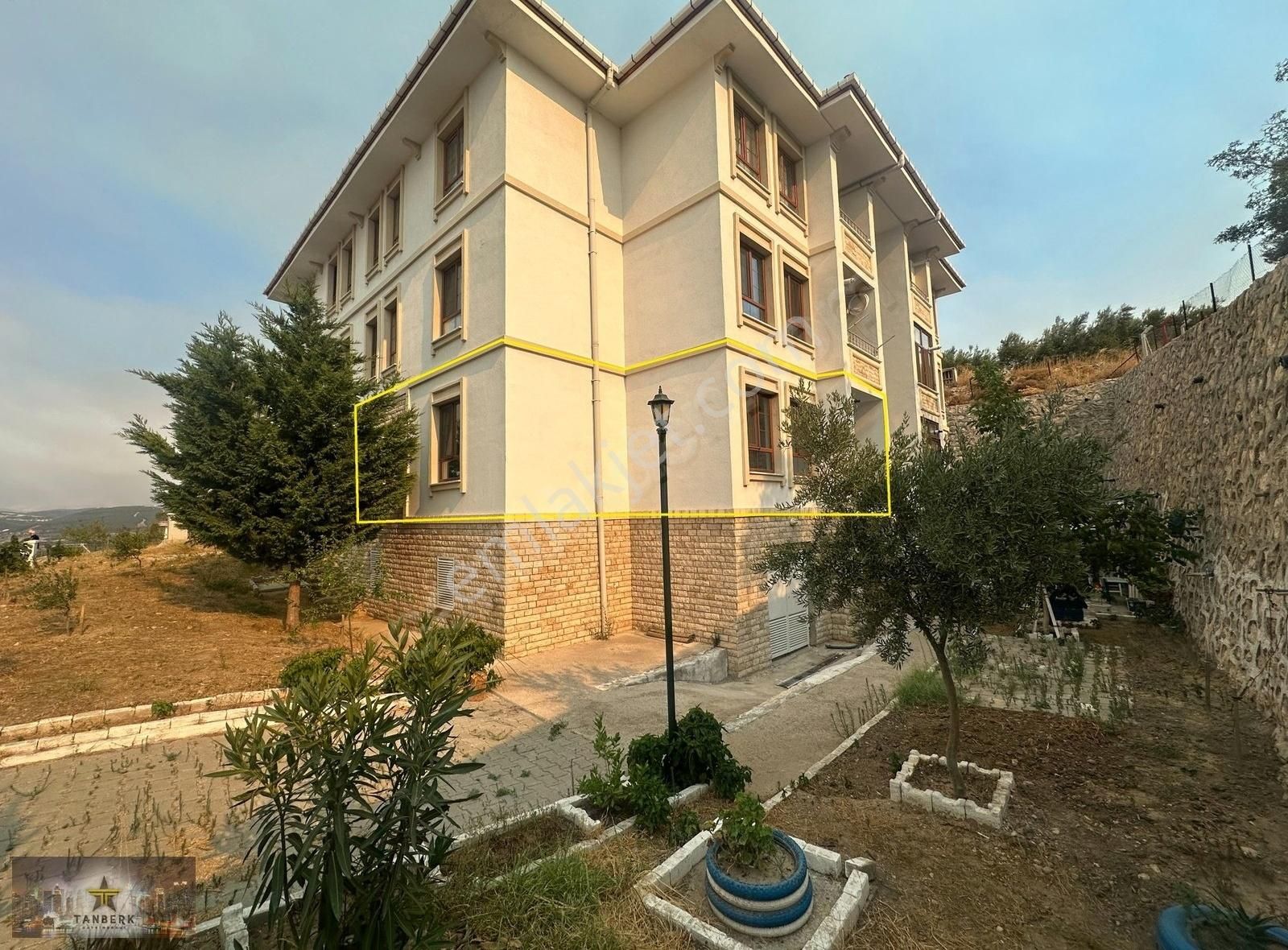^^tanberk Den Satılık 2+1 Doğalgazlı Köşe Daire Toki^^