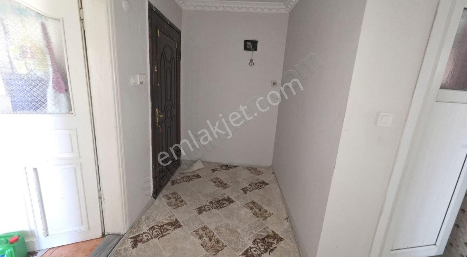 Mehmet Akif Mahallesi Satılık 2+1 Daire - Görsel 16