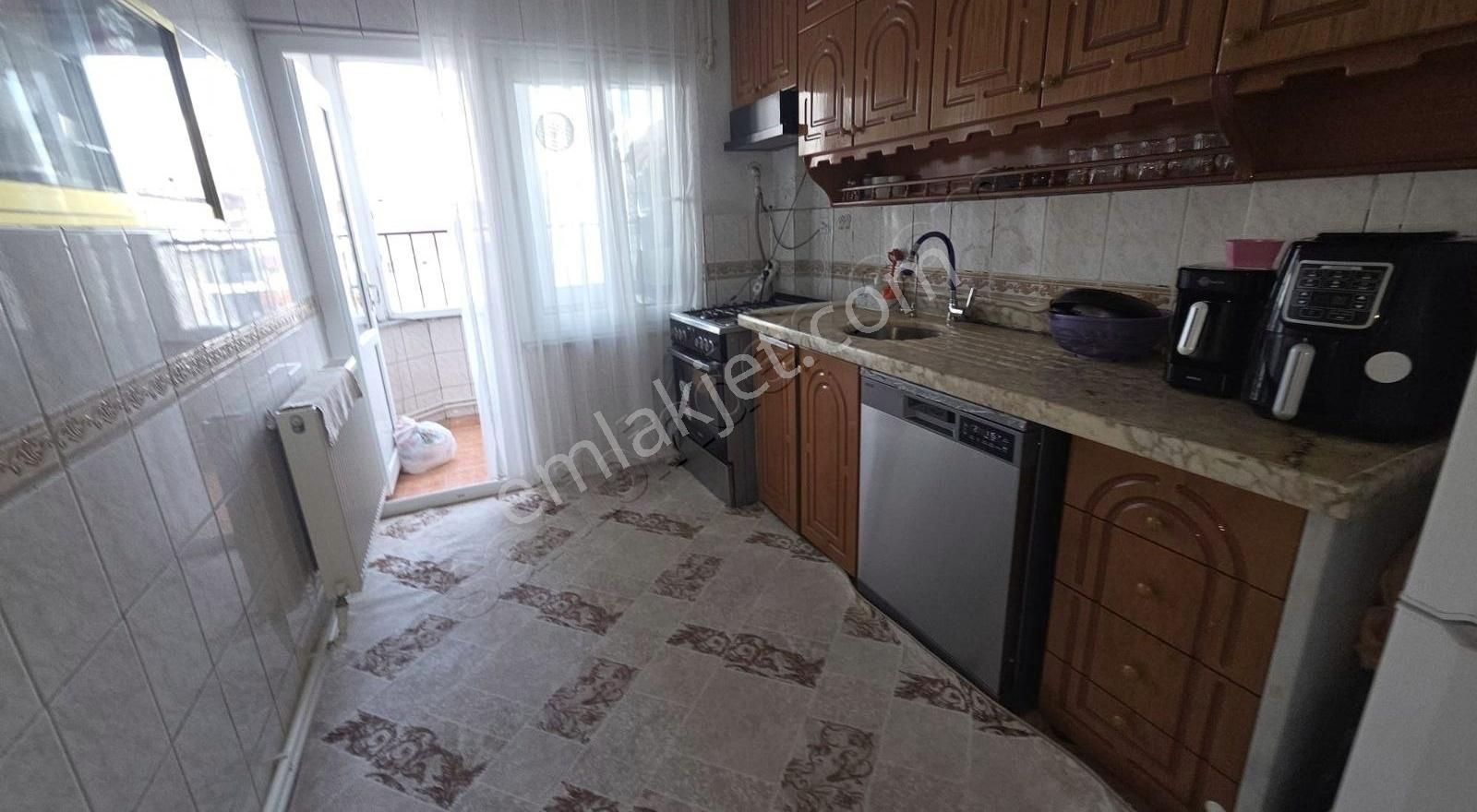 Mehmet Akif Mahallesi Satılık 2+1 Daire - Görsel 5