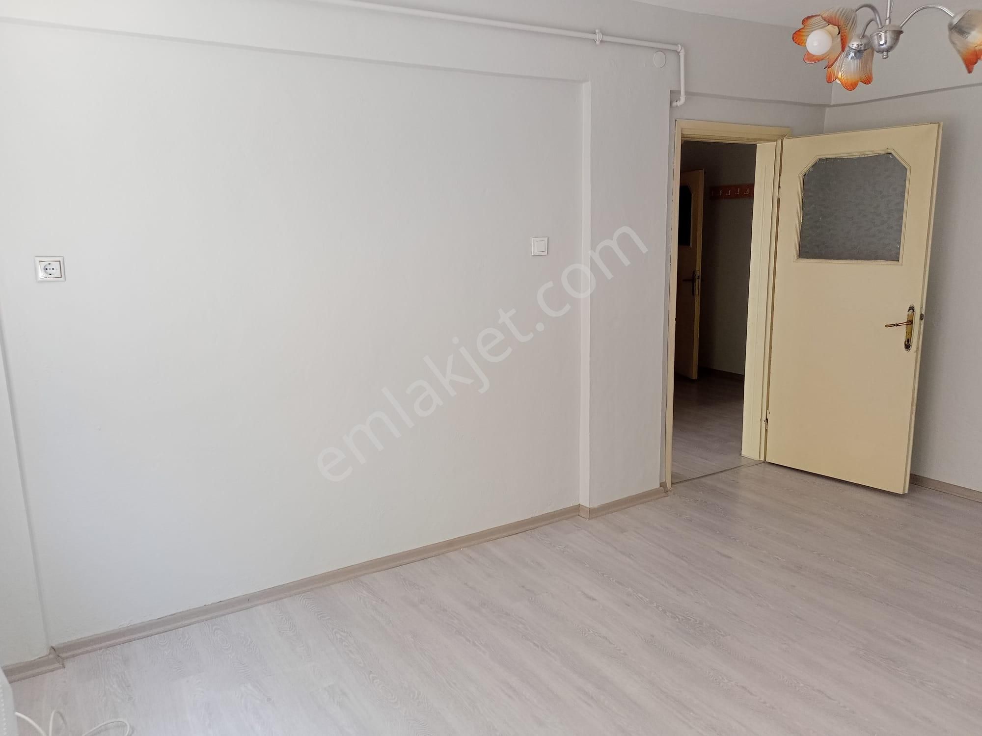 Bursa Hacivat'ta 2+1 Doğalgazlı Kiralık Daire (ana Yola Yakın) - Görsel 7