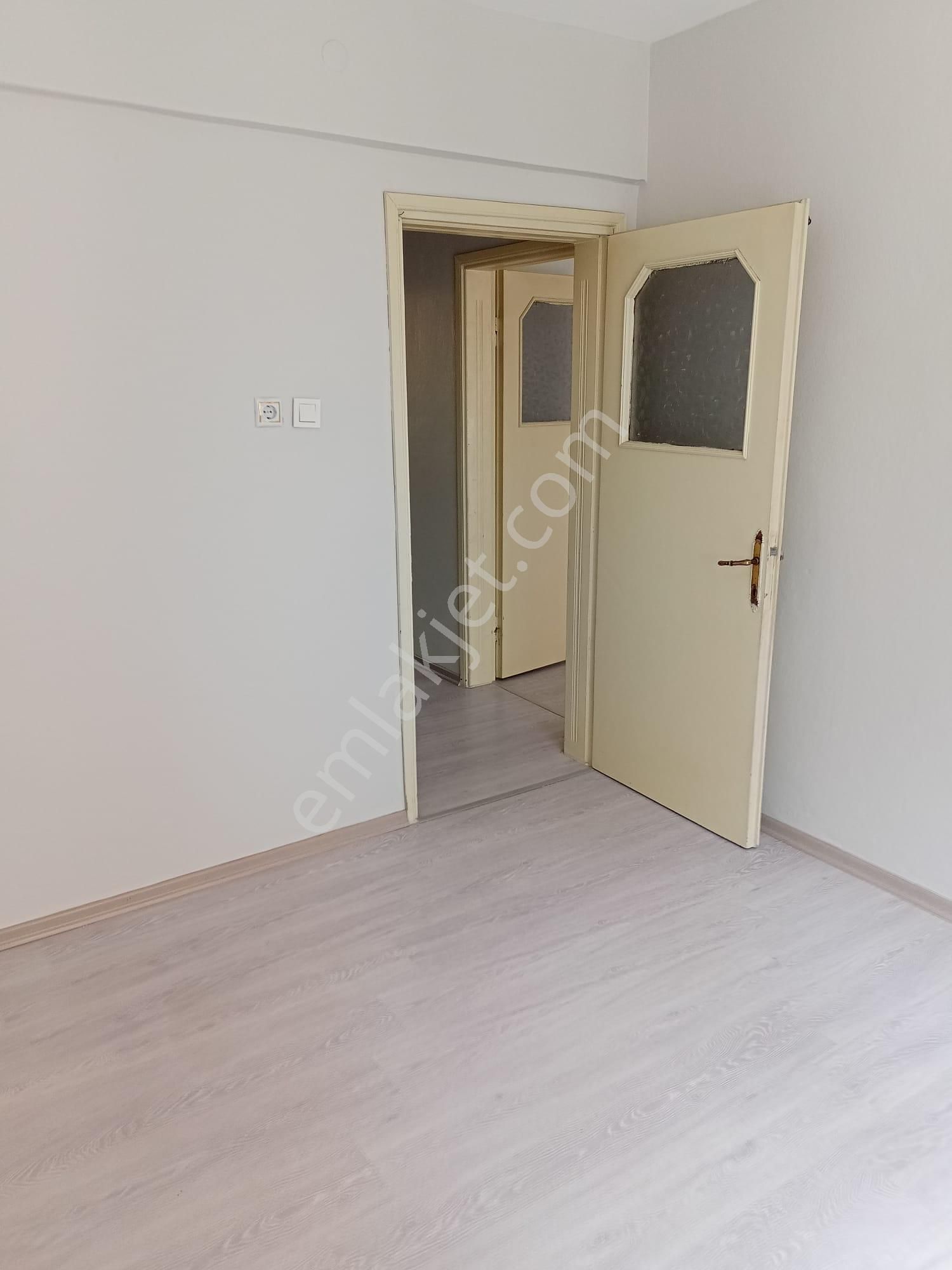 Bursa Hacivat'ta 2+1 Doğalgazlı Kiralık Daire (ana Yola Yakın) - Görsel 8
