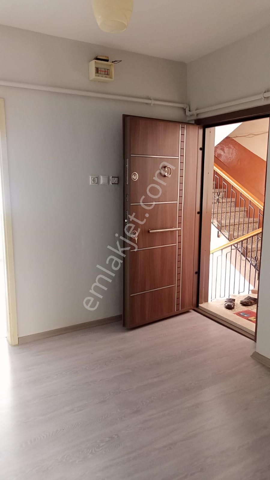 Bursa Hacivat'ta 2+1 Doğalgazlı Kiralık Daire (ana Yola Yakın) - Görsel 14
