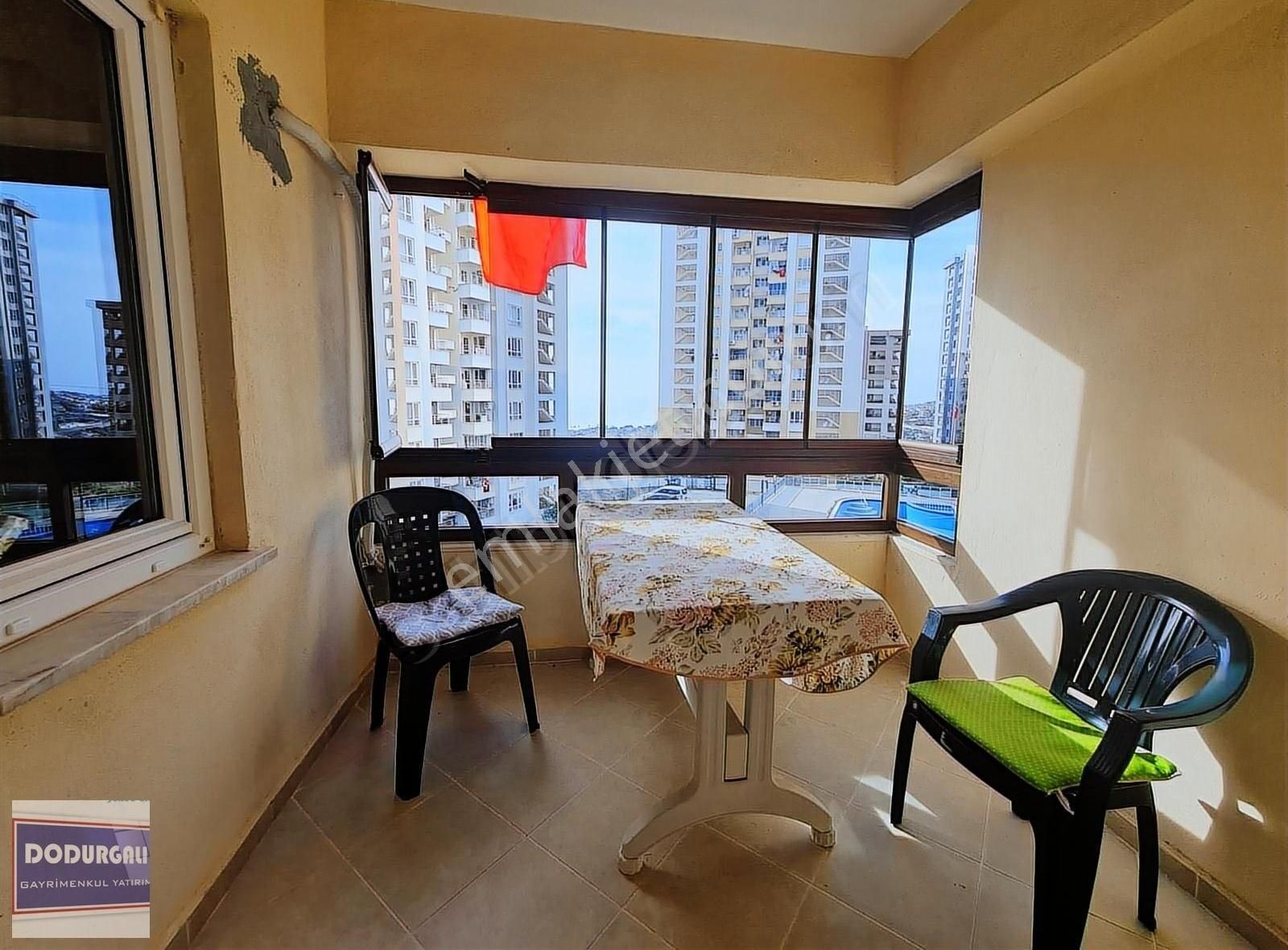 Kuşadası Satılık Daire 2+1 Full Deniz Manzaralı - Görsel 2