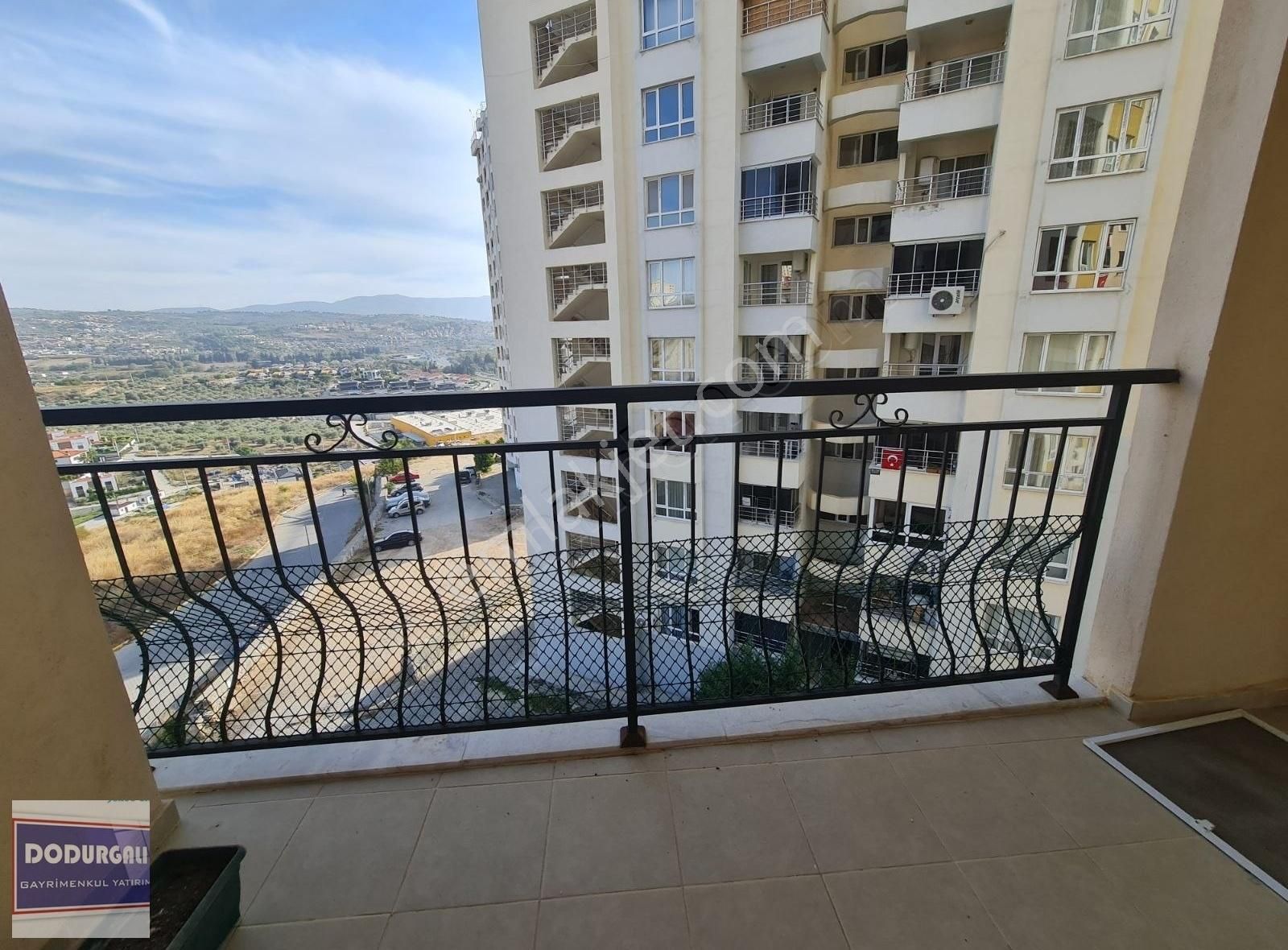 Kuşadası Satılık Daire 2+1 Full Deniz Manzaralı - Görsel 15