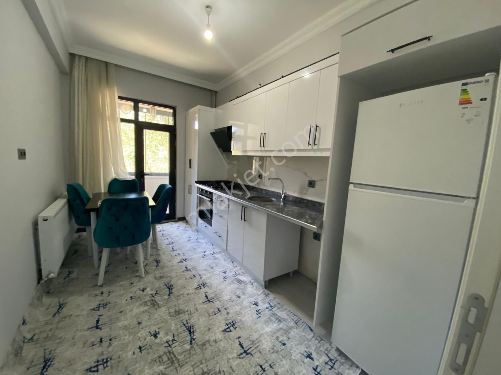 Hemen Oturum Lüks 1+1 Yeni Eşyalı Kapalı Mutfak&balkon Otopark