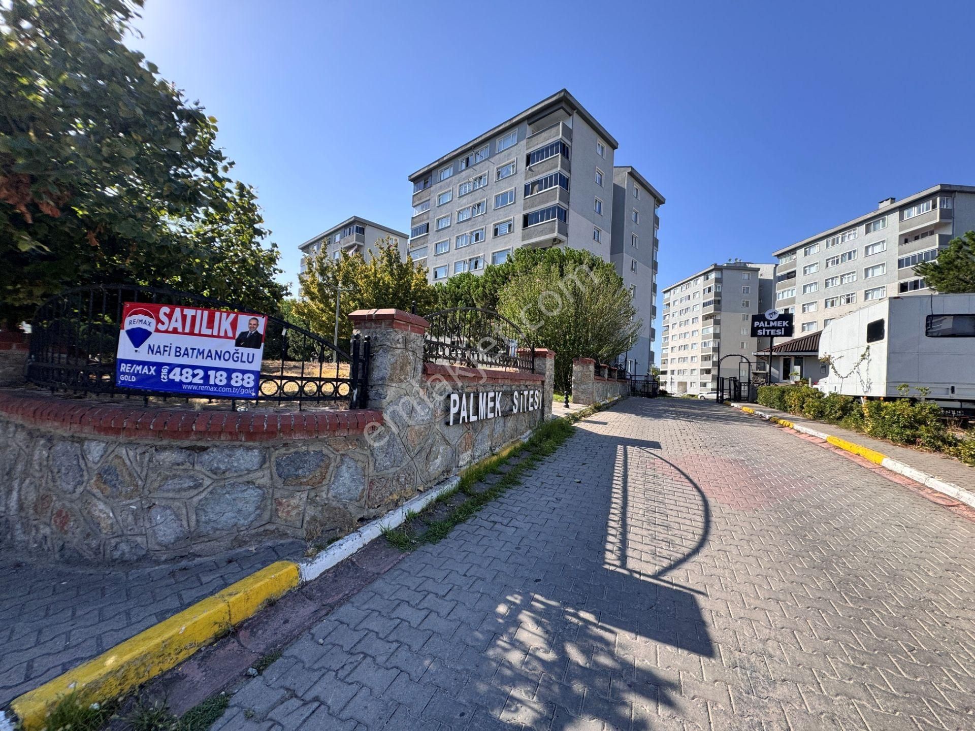 Pendik Kurtköy Yenişehir Palmek Sitesi Satılık 3+1 Daire
