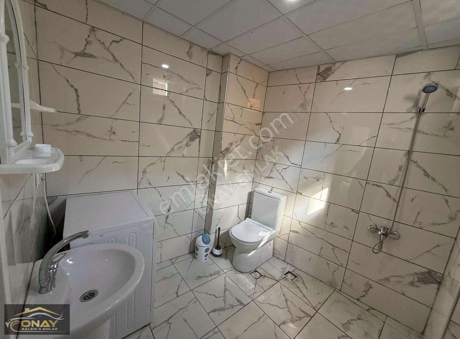 Onay Gayrimenkul' Den Kiralık 1+1 Sıfır Eşyalı Daire