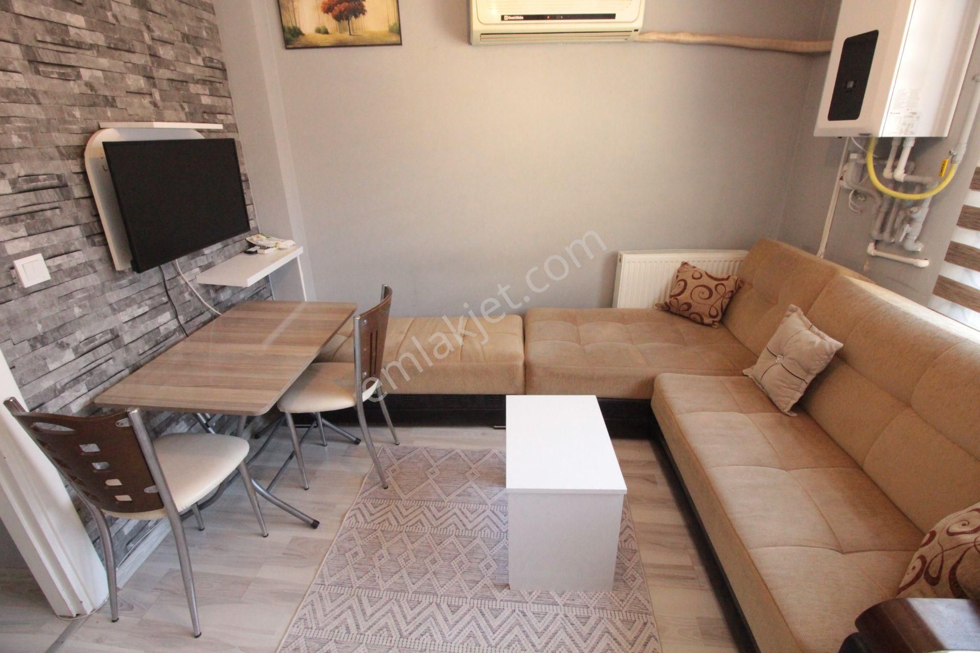 Remax Arma'dan Buca Yıldız Mh.de 1+1 Eşyalı Kiralık Daire