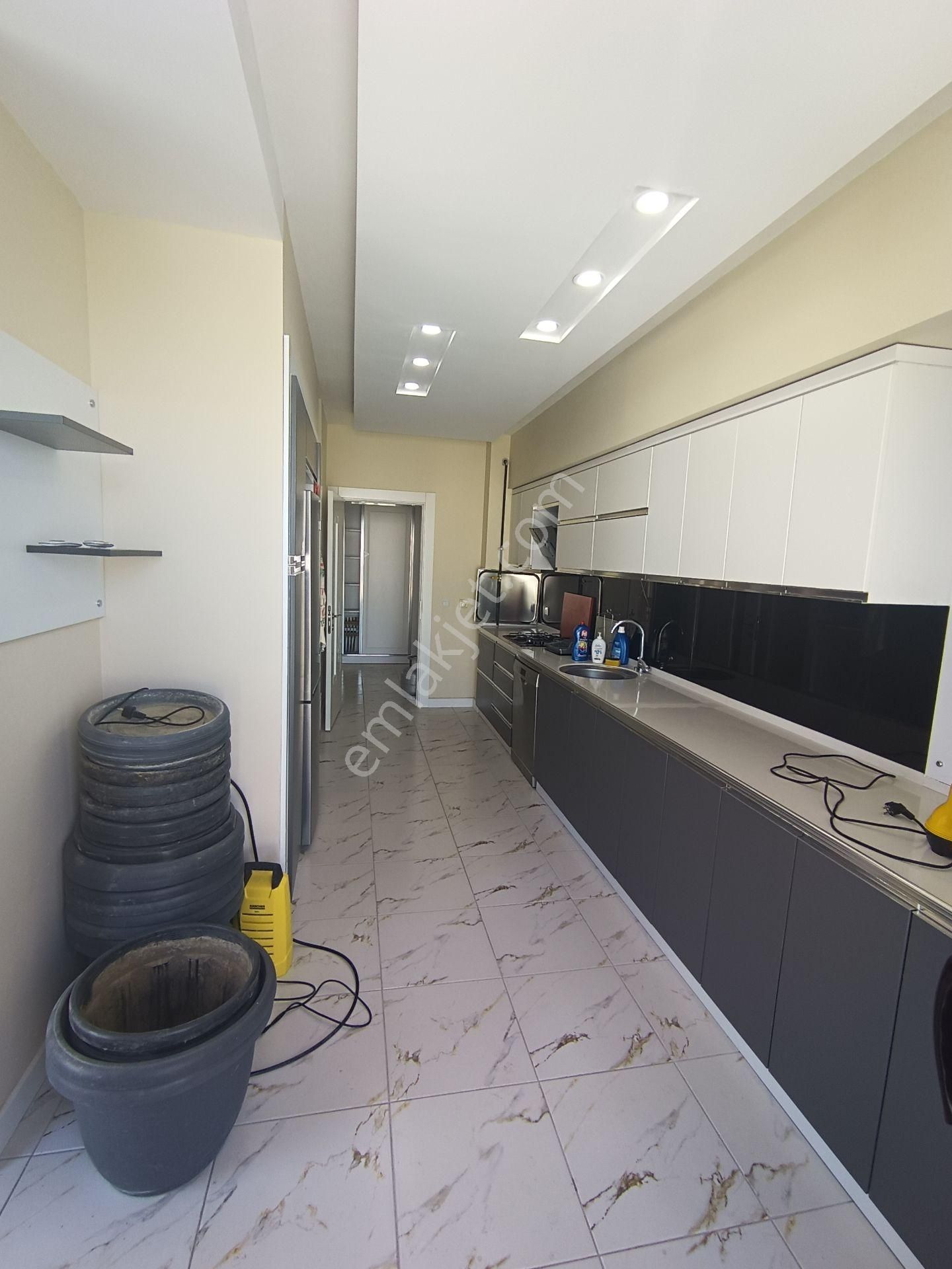 Hilal Emlak' Tan Satılık 4+1 Rezidans - Görsel 14