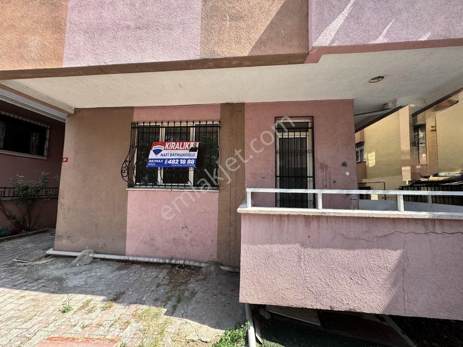 Pendik Merkez Kaynarca Mah Kiralık Yüksek Giriş Katlı Kiralık 2+1 Daire