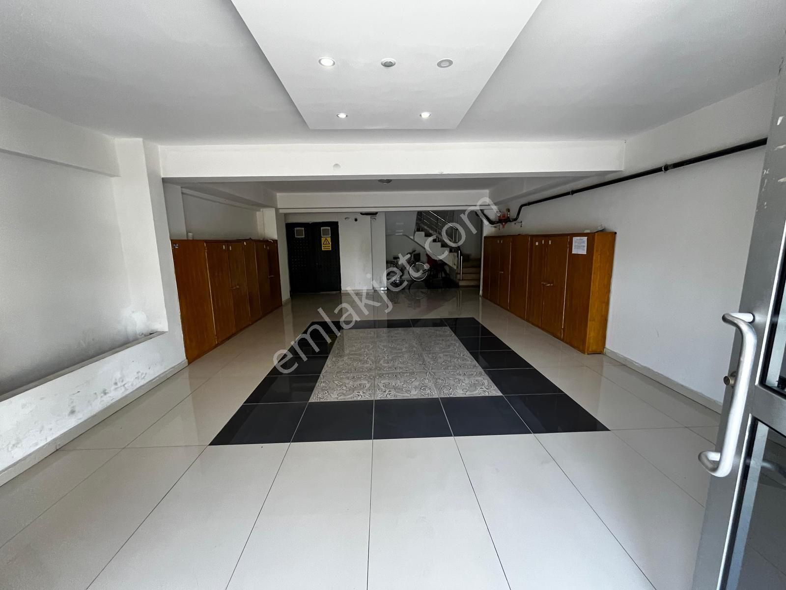 Karaçay Mahallesinde Doğalgazlı, Asansörlü Dubleks Daire - Görsel 16