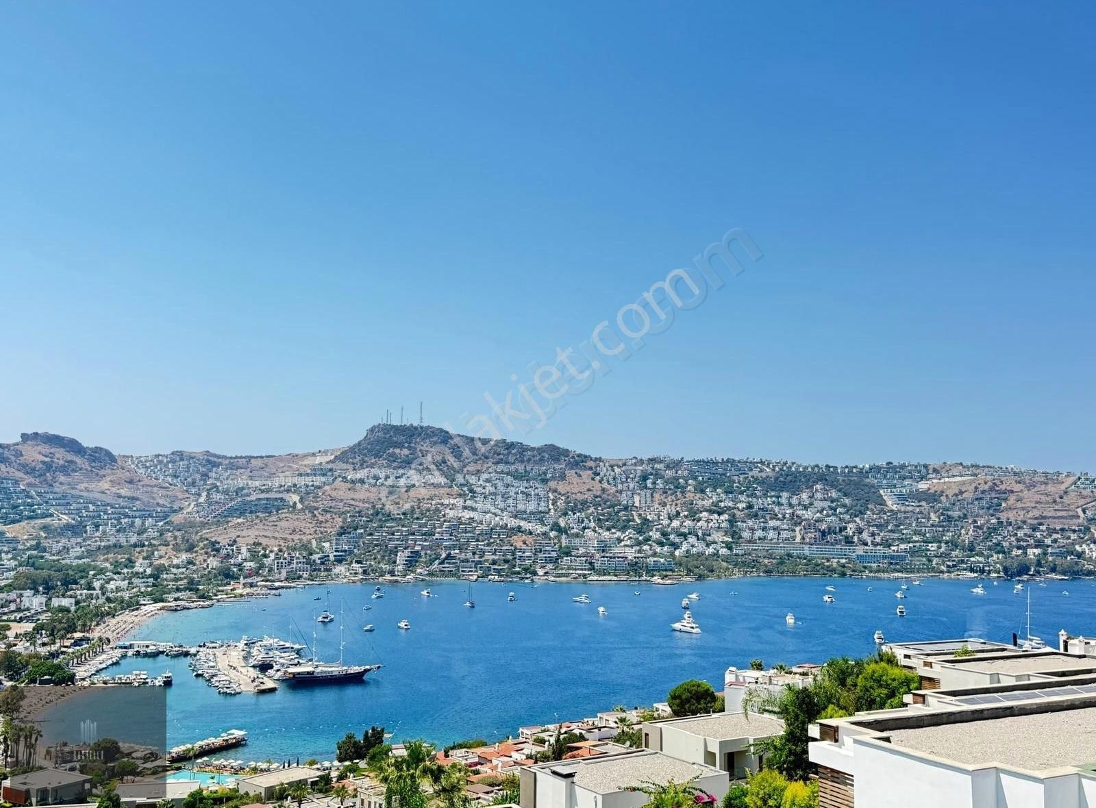 Gündoğan 'da Kapanmaz Deniz Manzarasına Sahip Satılık Villa - Görsel 15