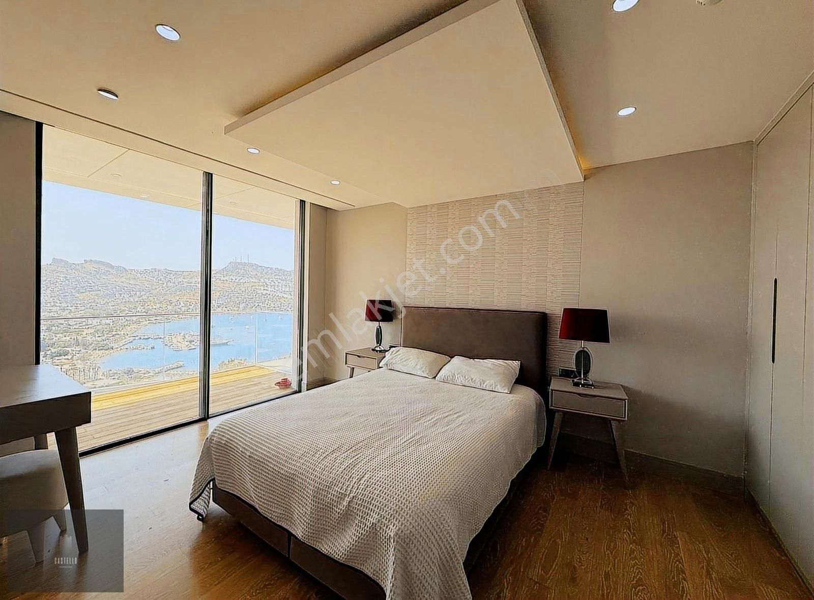 Gündoğan 'da Kapanmaz Deniz Manzarasına Sahip Satılık Villa - Görsel 14