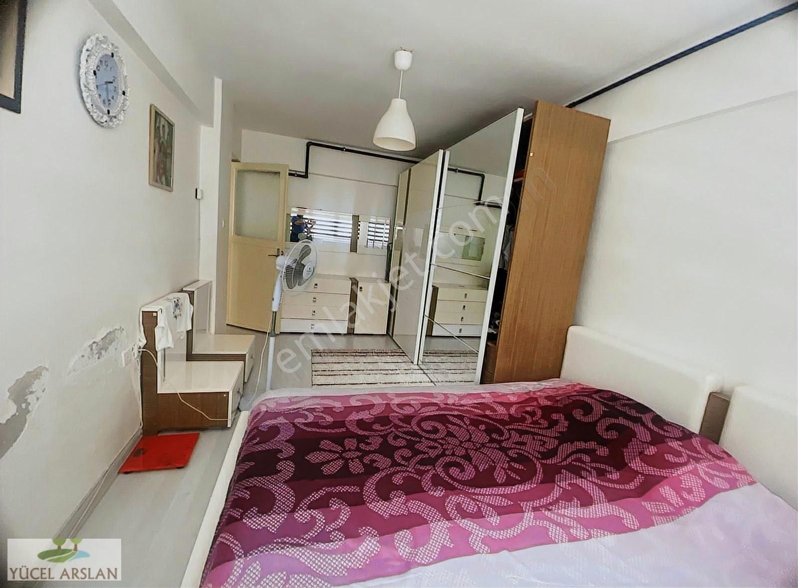 Karşıyaka Bahçeli Evlerde Satılık 2+1 Zemin Daire Doğalgazlı - Görsel 3