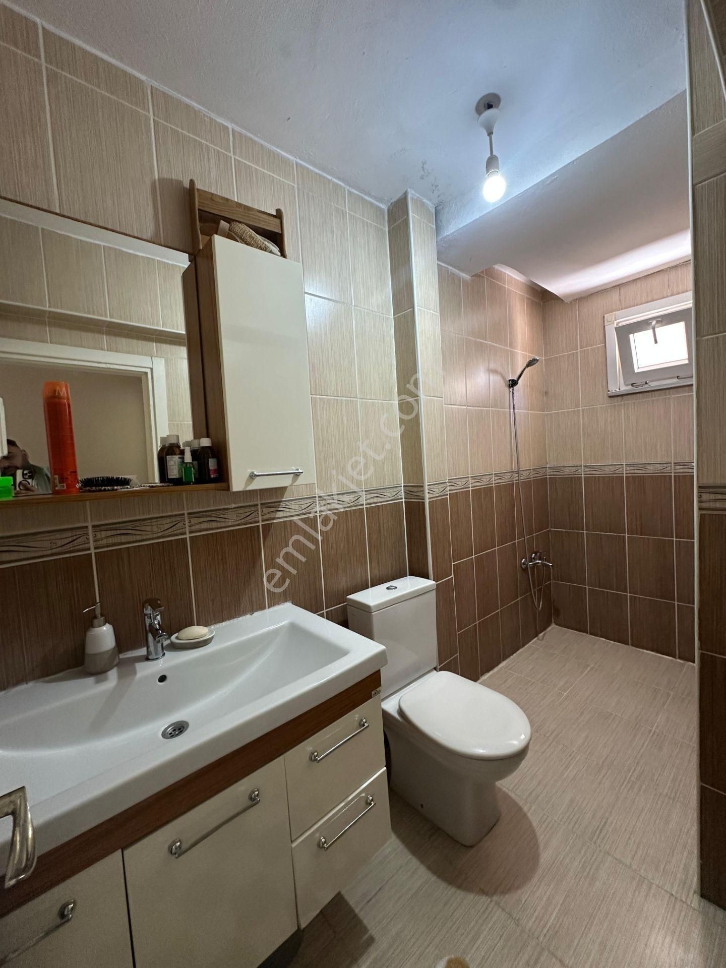 Serkan Gayrimenkulden Bahçelievler 3+1 120 Metre Daire 2.kat Daire - Görsel 7